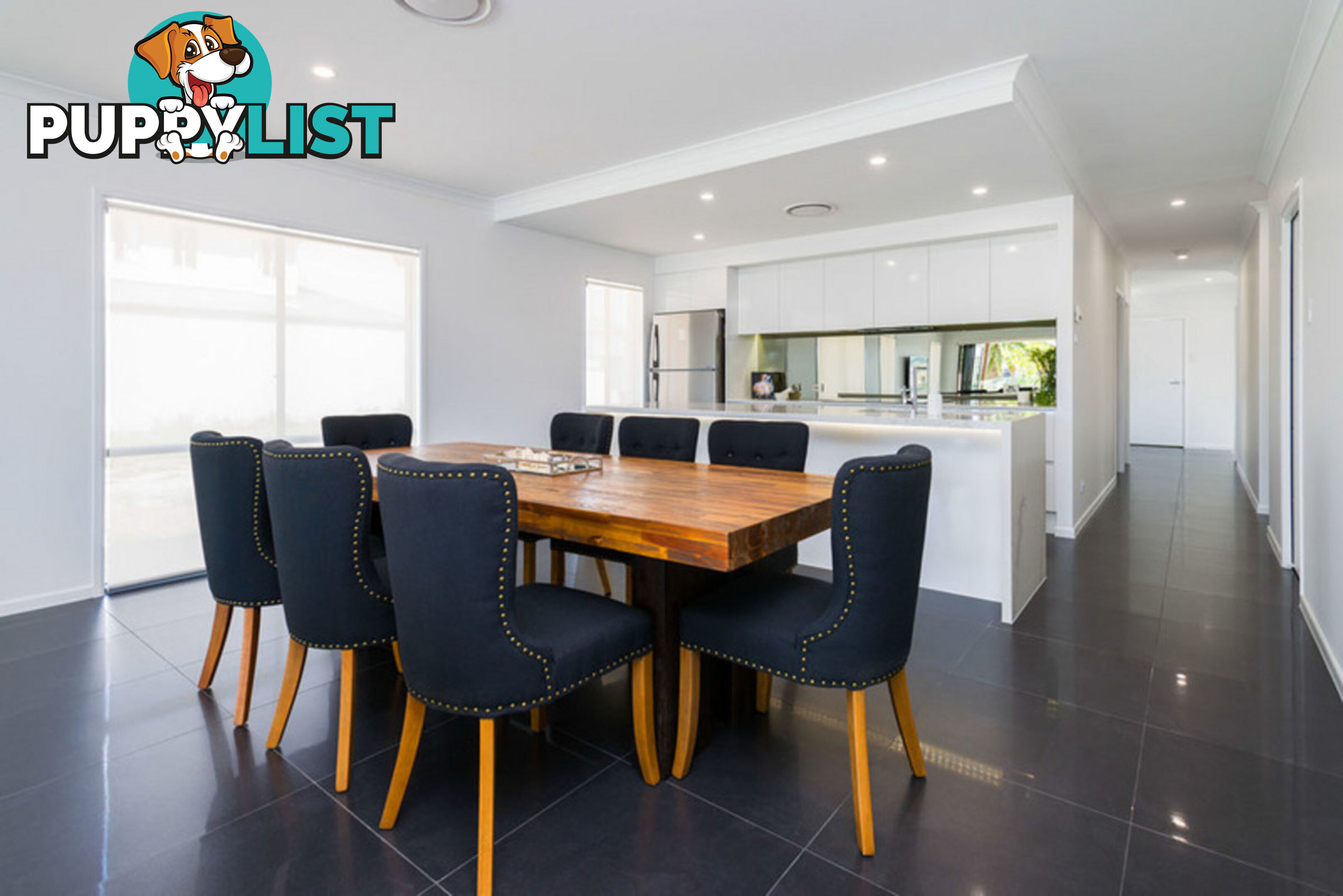 18 North View Street HOPE ISLAND QLD 4212