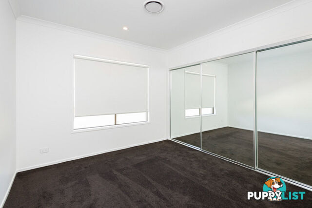 18 North View Street HOPE ISLAND QLD 4212