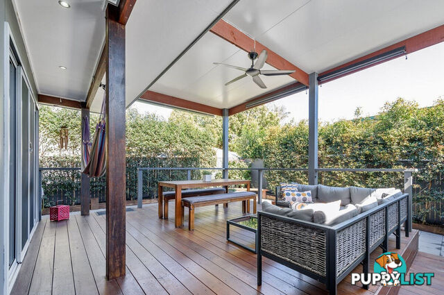 88 Robert Street LABRADOR QLD 4215