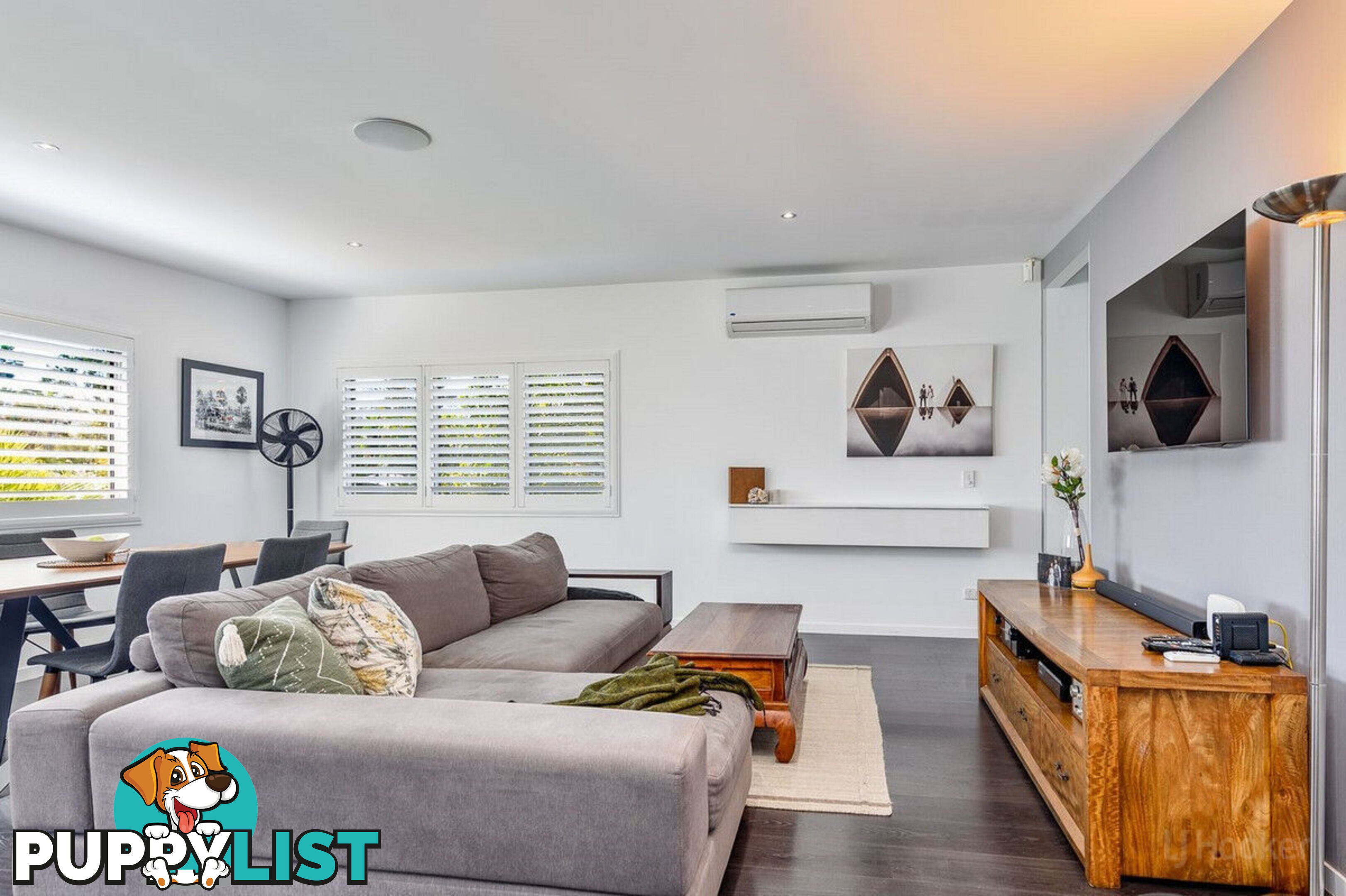 88 Robert Street LABRADOR QLD 4215