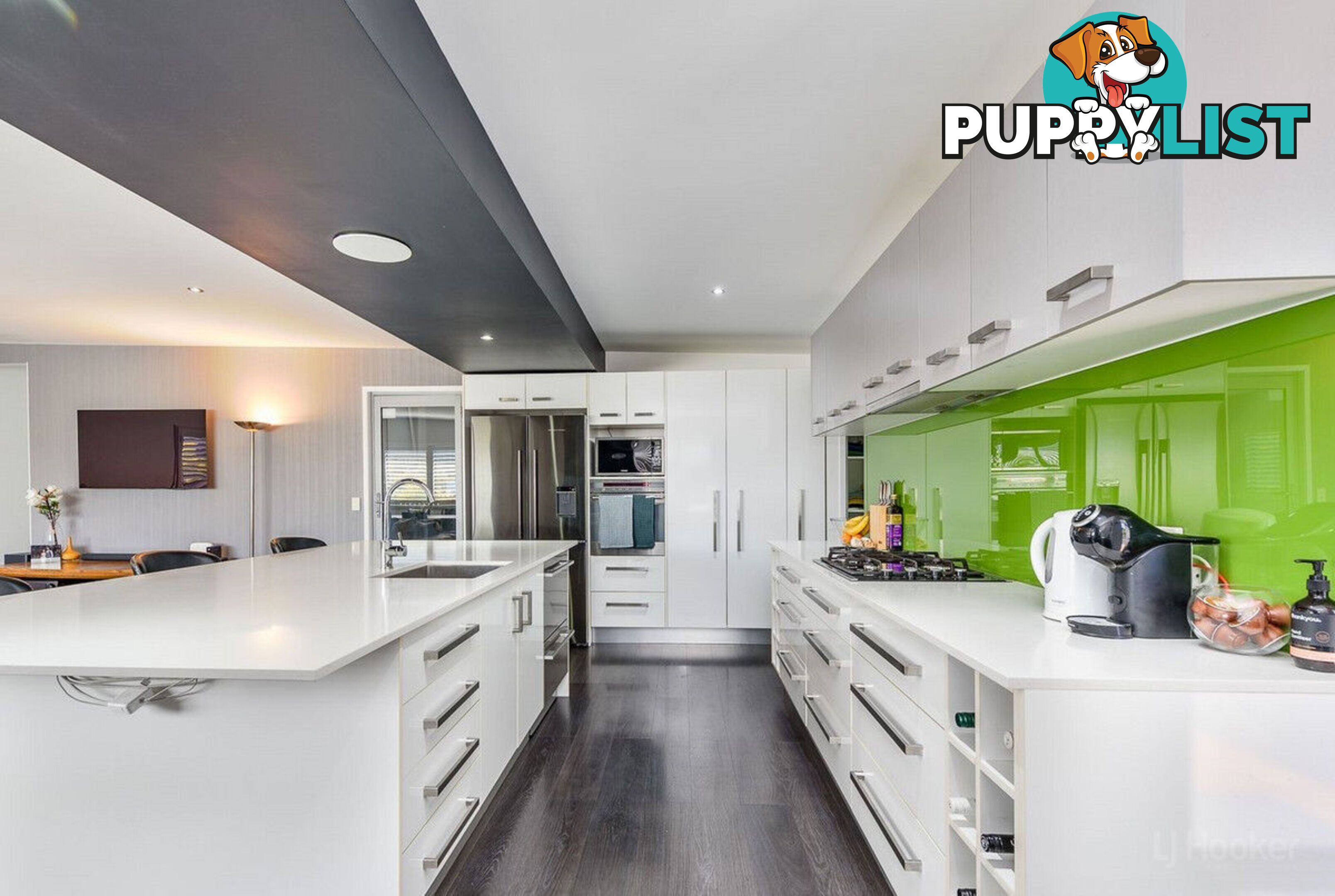 88 Robert Street LABRADOR QLD 4215
