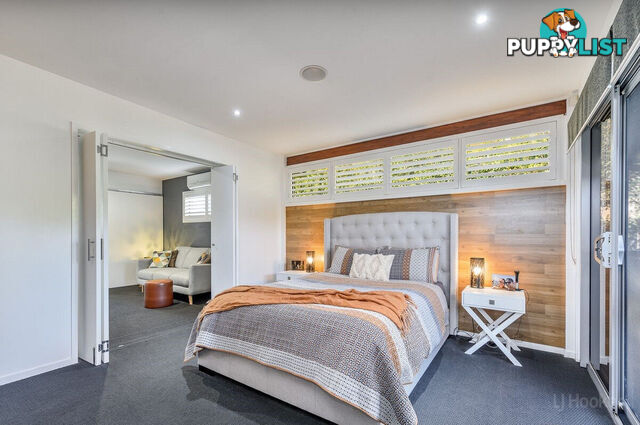 88 Robert Street LABRADOR QLD 4215