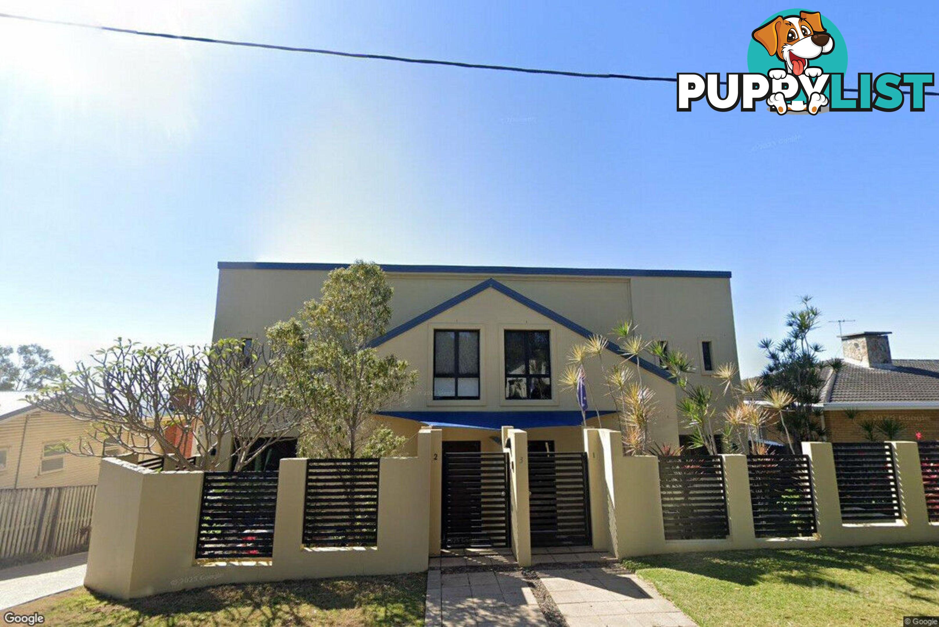 2/3 Hilltop  Street LABRADOR QLD 4215
