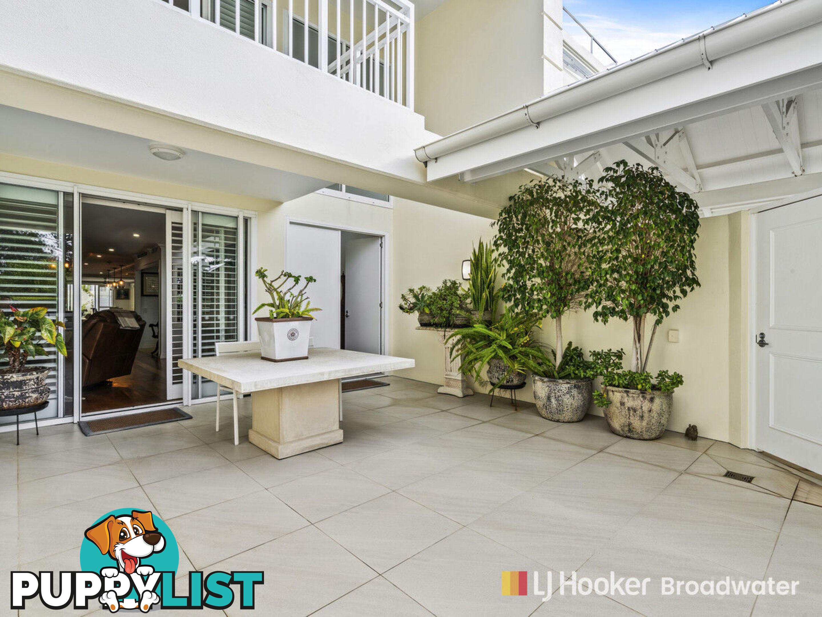 103/212-214 Marine Parade LABRADOR QLD 4215