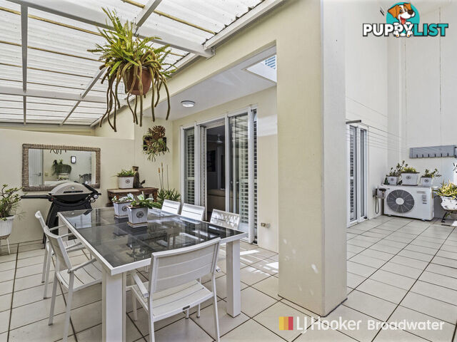 103/212-214 Marine Parade LABRADOR QLD 4215