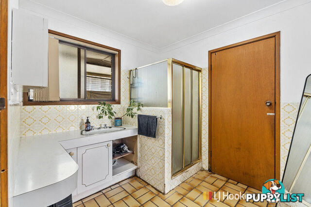 1/14 Milton Avenue & 2-4 / 413 Bayview Street PARADISE POINT QLD 4216