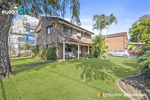 1/14 Milton Avenue & 2-4 / 413 Bayview Street PARADISE POINT QLD 4216