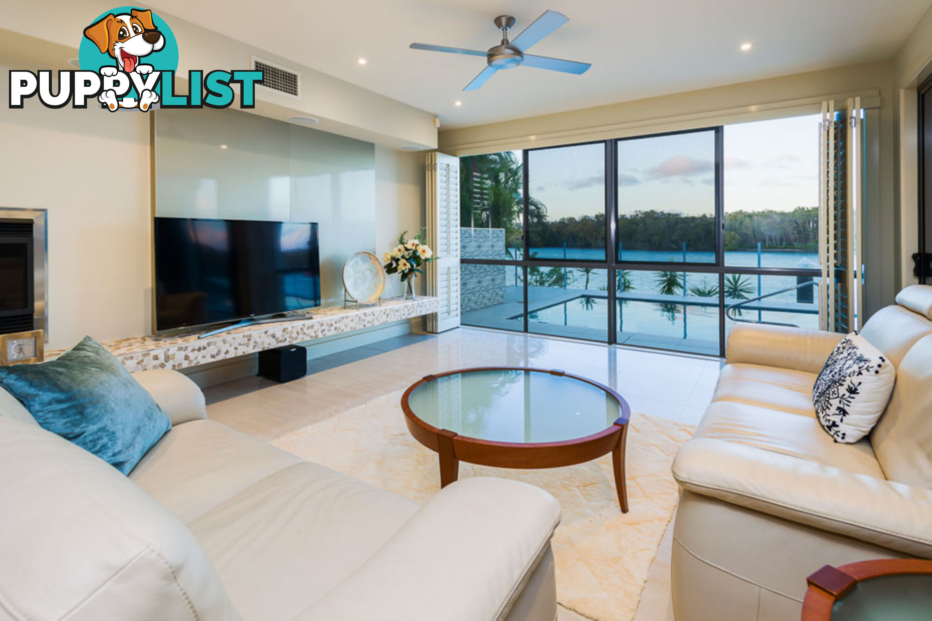 8088 Riverside Drive HOPE ISLAND QLD 4212