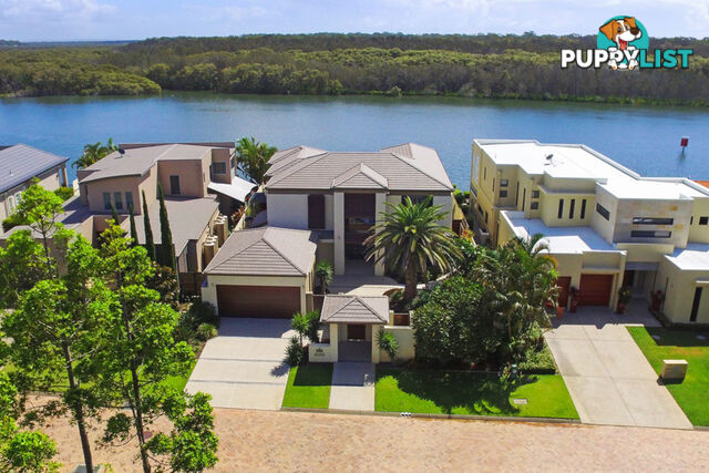 8088 Riverside Drive HOPE ISLAND QLD 4212