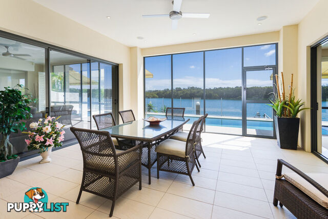 8088 Riverside Drive HOPE ISLAND QLD 4212