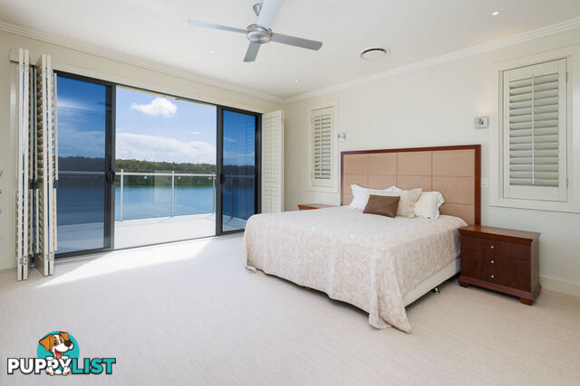 8088 Riverside Drive HOPE ISLAND QLD 4212