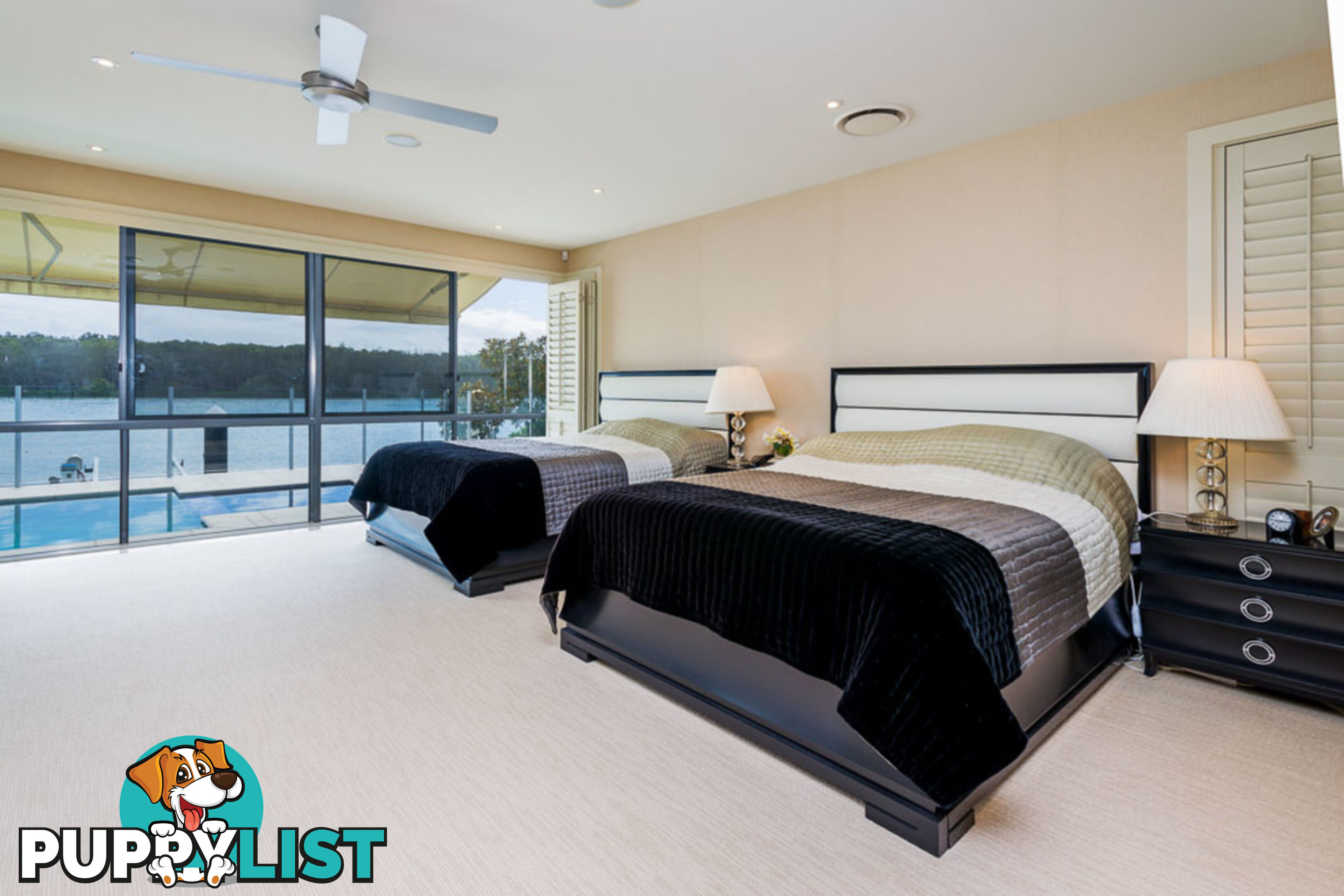 8088 Riverside Drive HOPE ISLAND QLD 4212