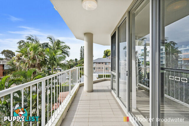 10/15 Brighton Street BIGGERA WATERS QLD 4216