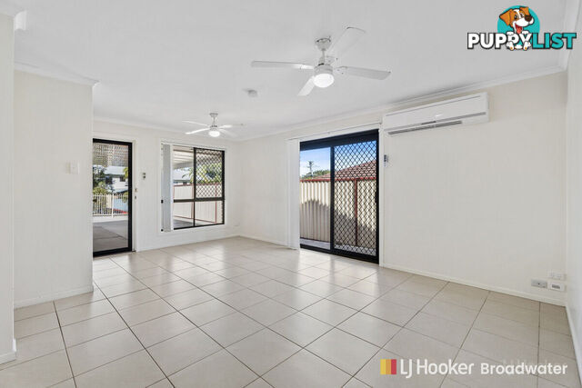 1/233 Central Street LABRADOR QLD 4215