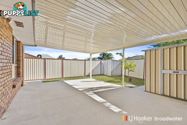1/233 Central Street LABRADOR QLD 4215
