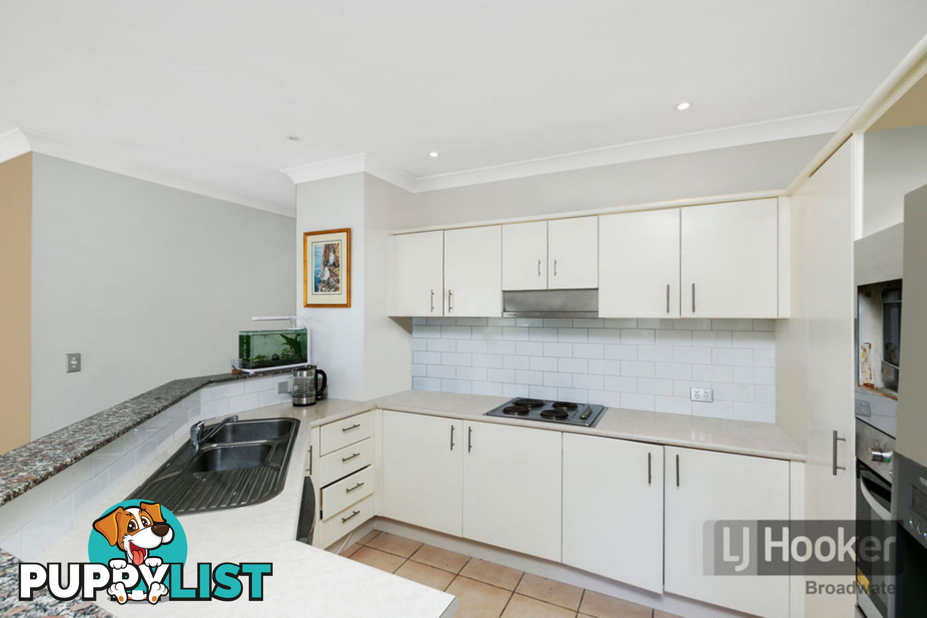 1C/522 Marine Parade BIGGERA WATERS QLD 4216