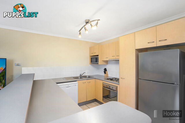 7/9 Bright Avenue LABRADOR QLD 4215