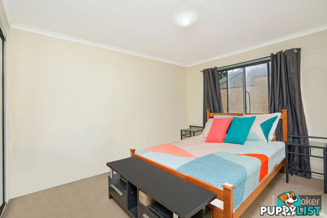 7/9 Bright Avenue LABRADOR QLD 4215