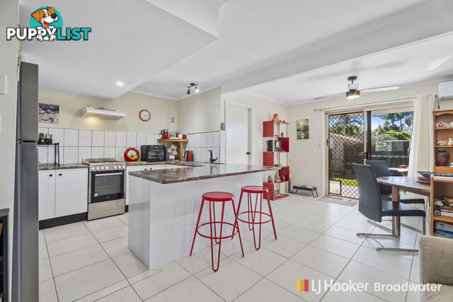 41/63 Olsen Avenue LABRADOR QLD 4215