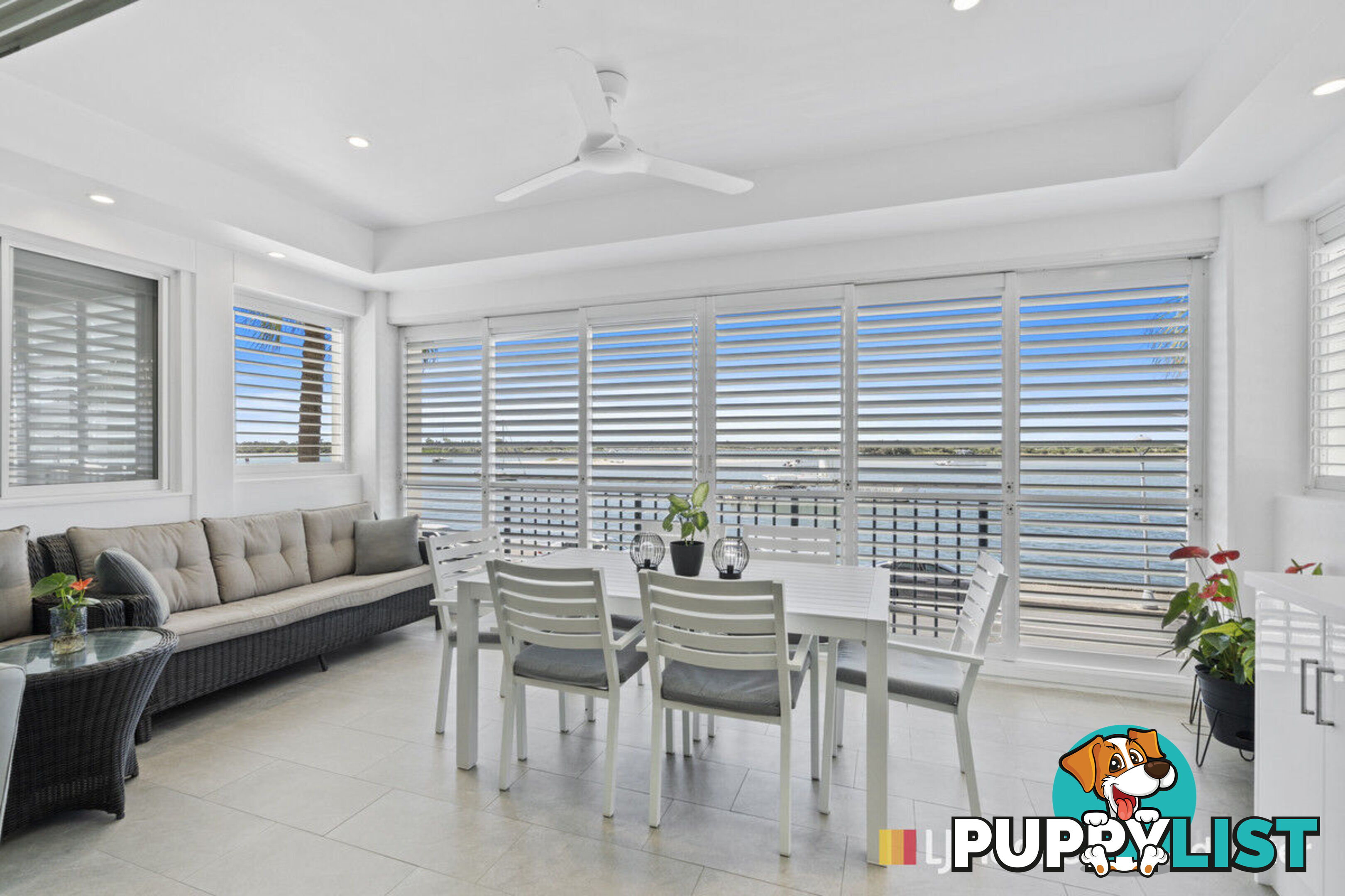 5/326 Marine Parade LABRADOR QLD 4215