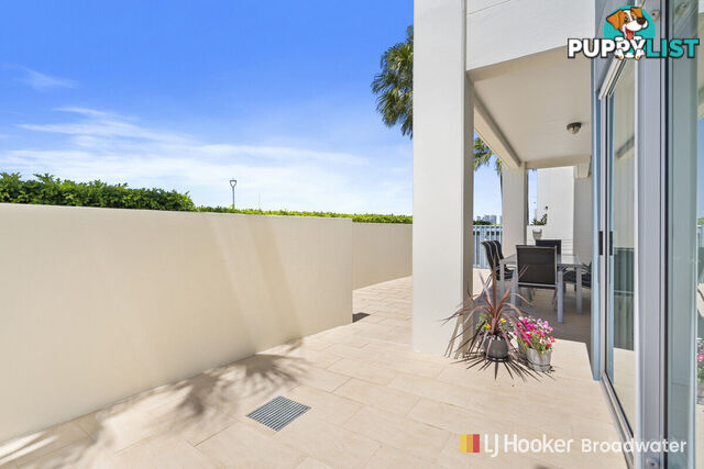 5/326 Marine Parade LABRADOR QLD 4215