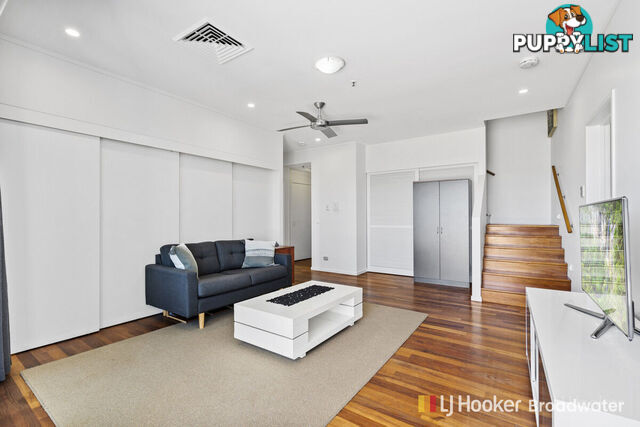 5/326 Marine Parade LABRADOR QLD 4215