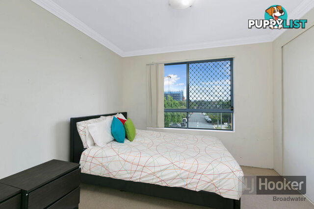 5/89 Frank Street LABRADOR QLD 4215