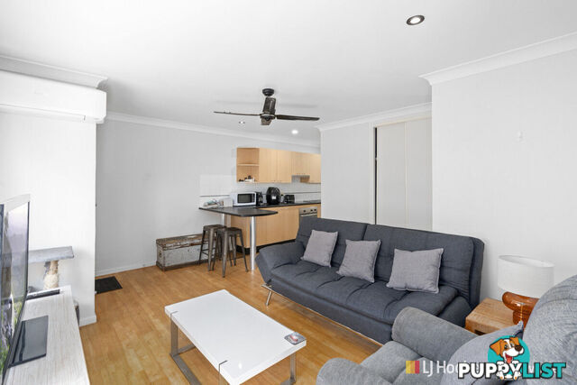 4/173 Muir Street LABRADOR QLD 4215