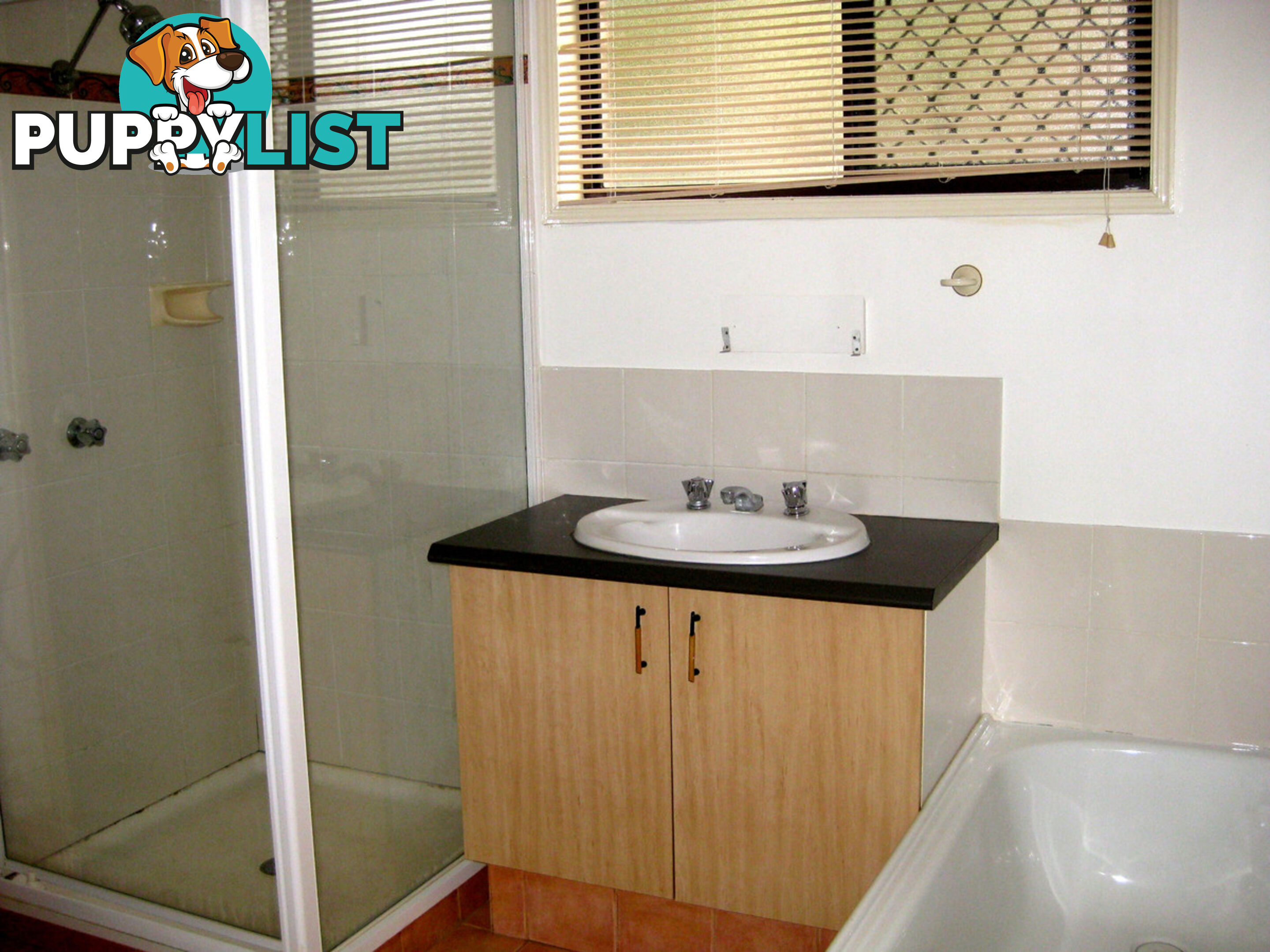 4/145 Government Road LABRADOR QLD 4215