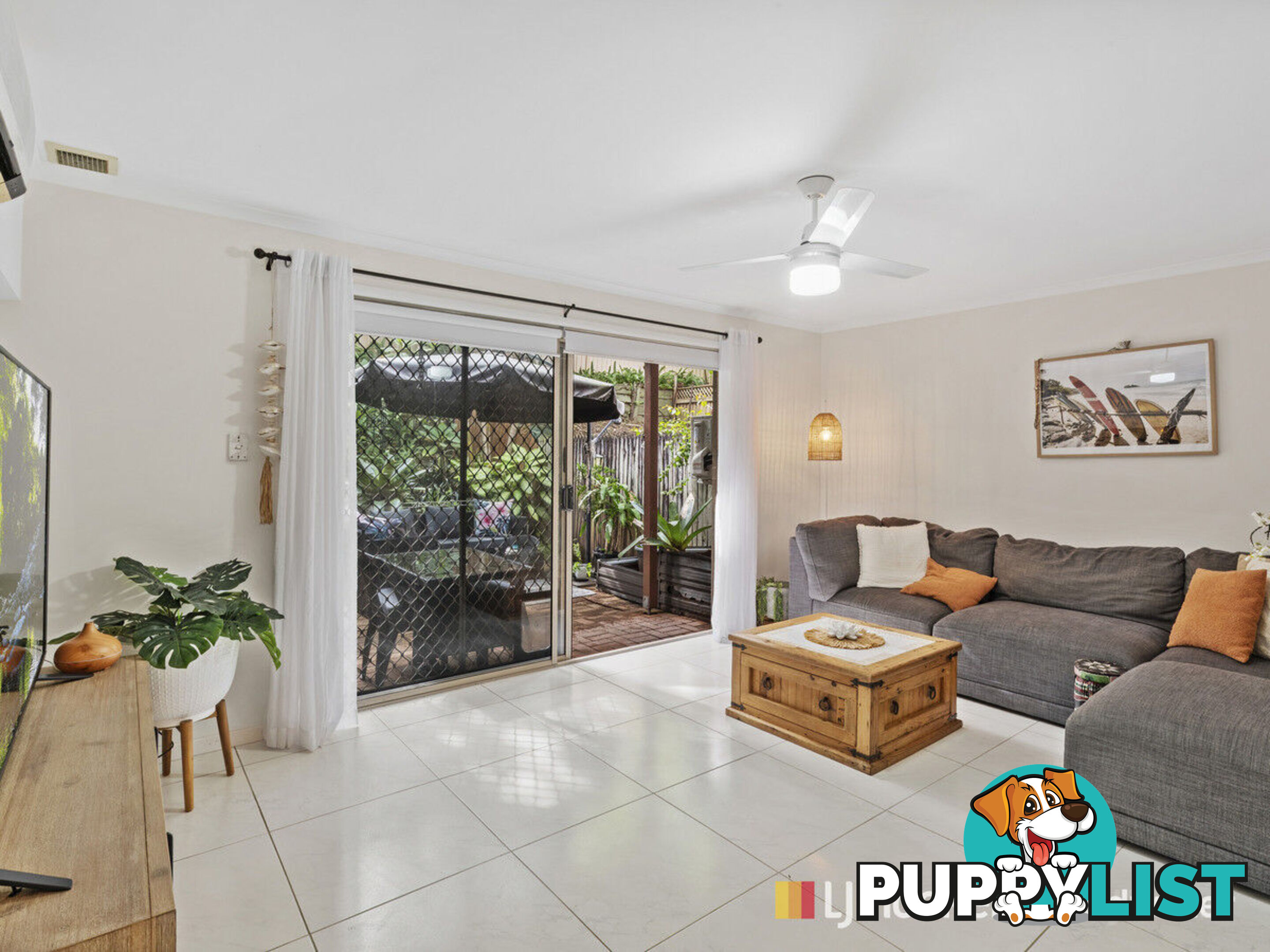 3/79 Government Road LABRADOR QLD 4215