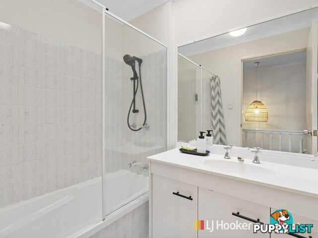 3/79 Government Road LABRADOR QLD 4215