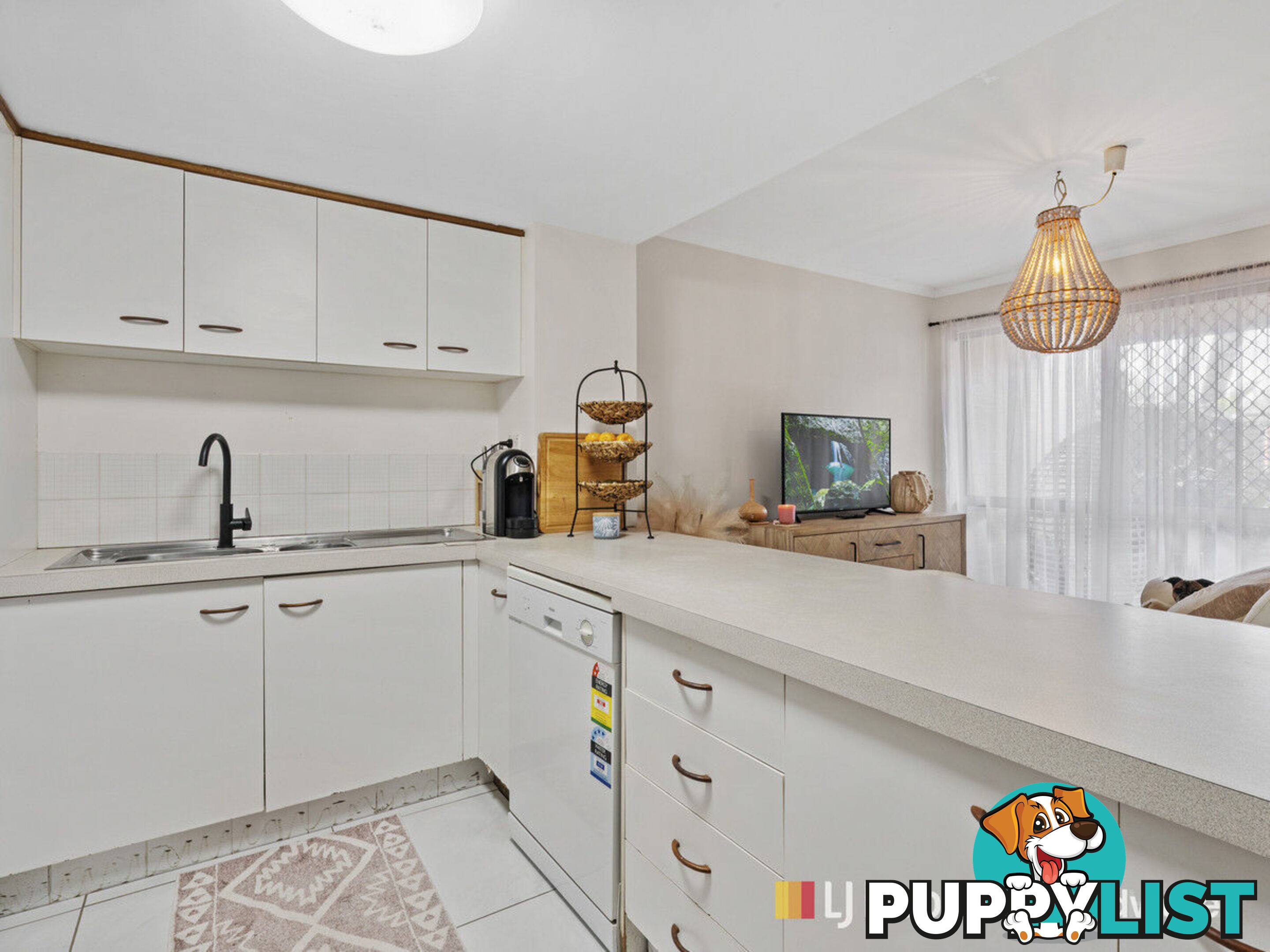 3/79 Government Road LABRADOR QLD 4215
