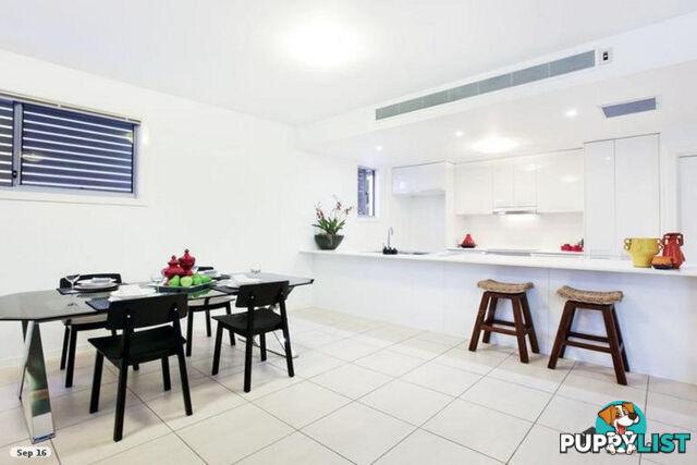 10/31 Loder Street BIGGERA WATERS QLD 4216