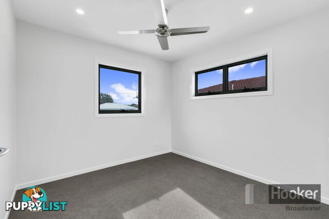 20 Third Avenue LABRADOR QLD 4215