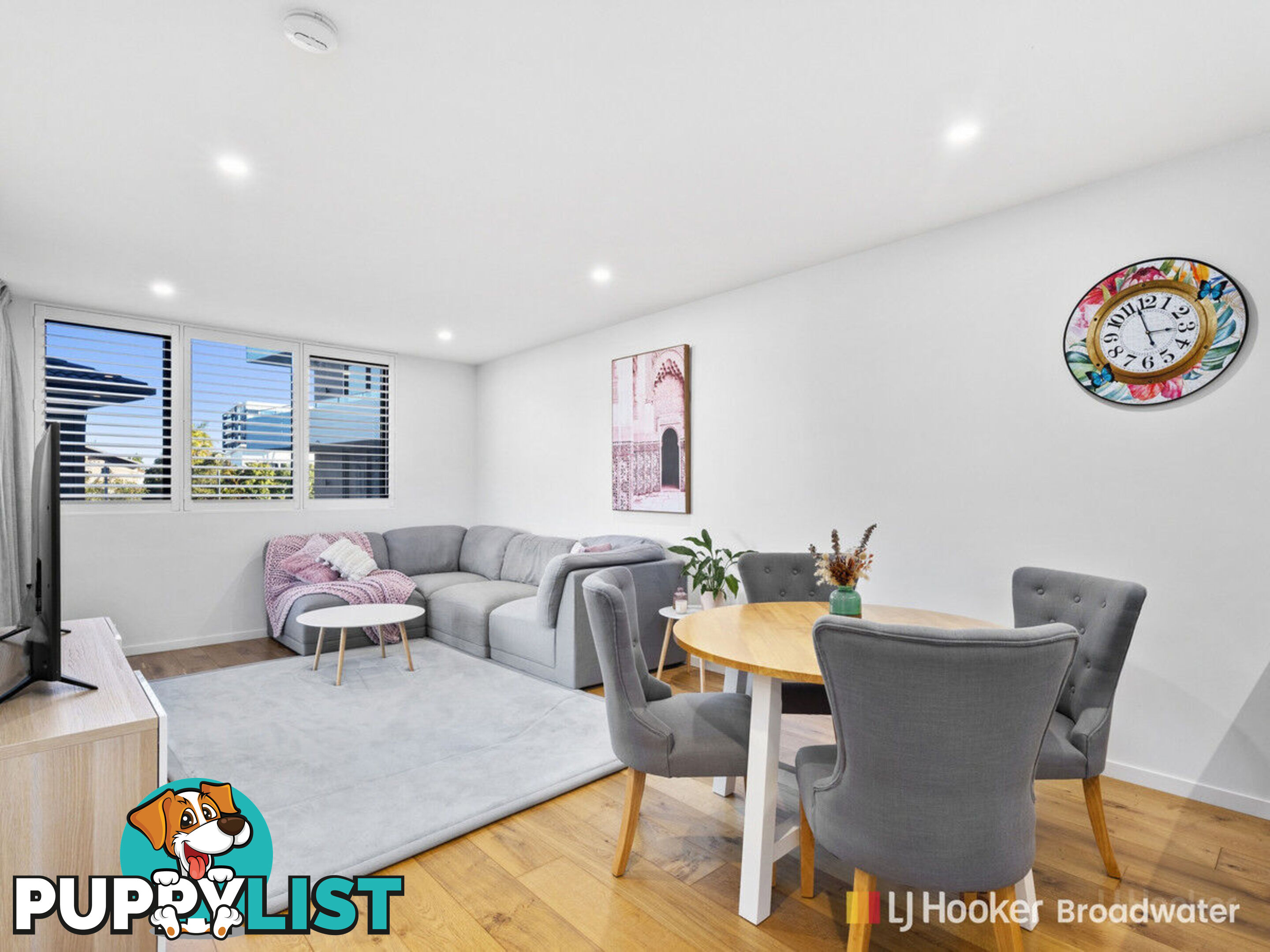 207/110 Frank Street LABRADOR QLD 4215