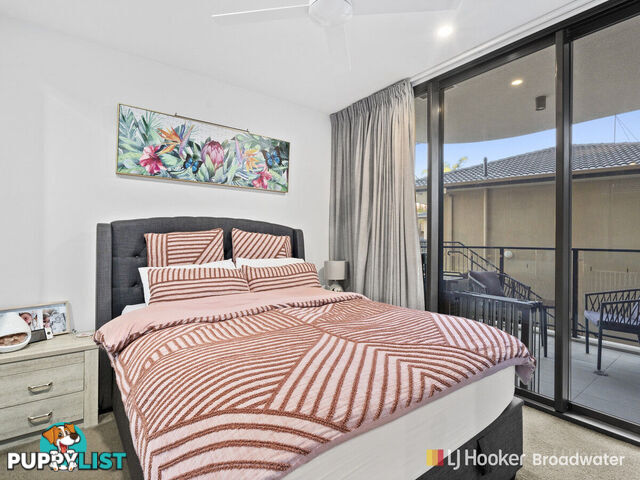 207/110 Frank Street LABRADOR QLD 4215