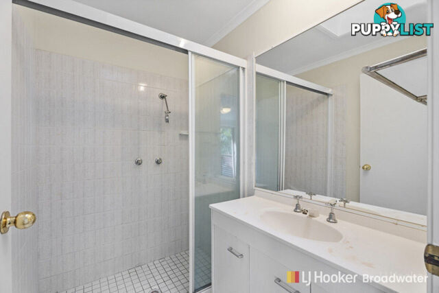 2/79 Government Road LABRADOR QLD 4215