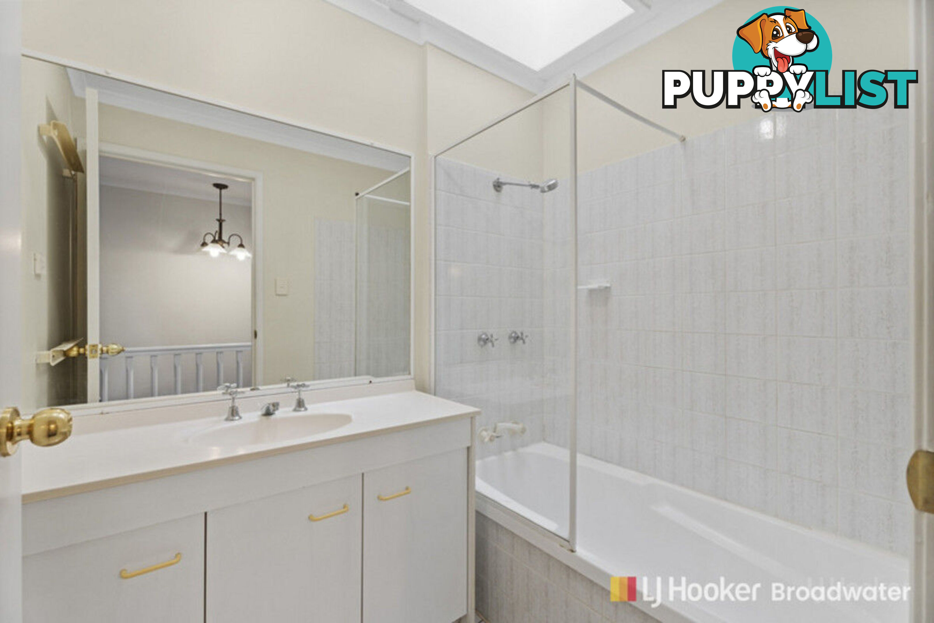 2/79 Government Road LABRADOR QLD 4215