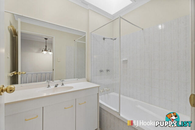 2/79 Government Road LABRADOR QLD 4215