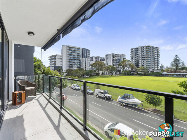 5/8 Bath Street LABRADOR QLD 4215
