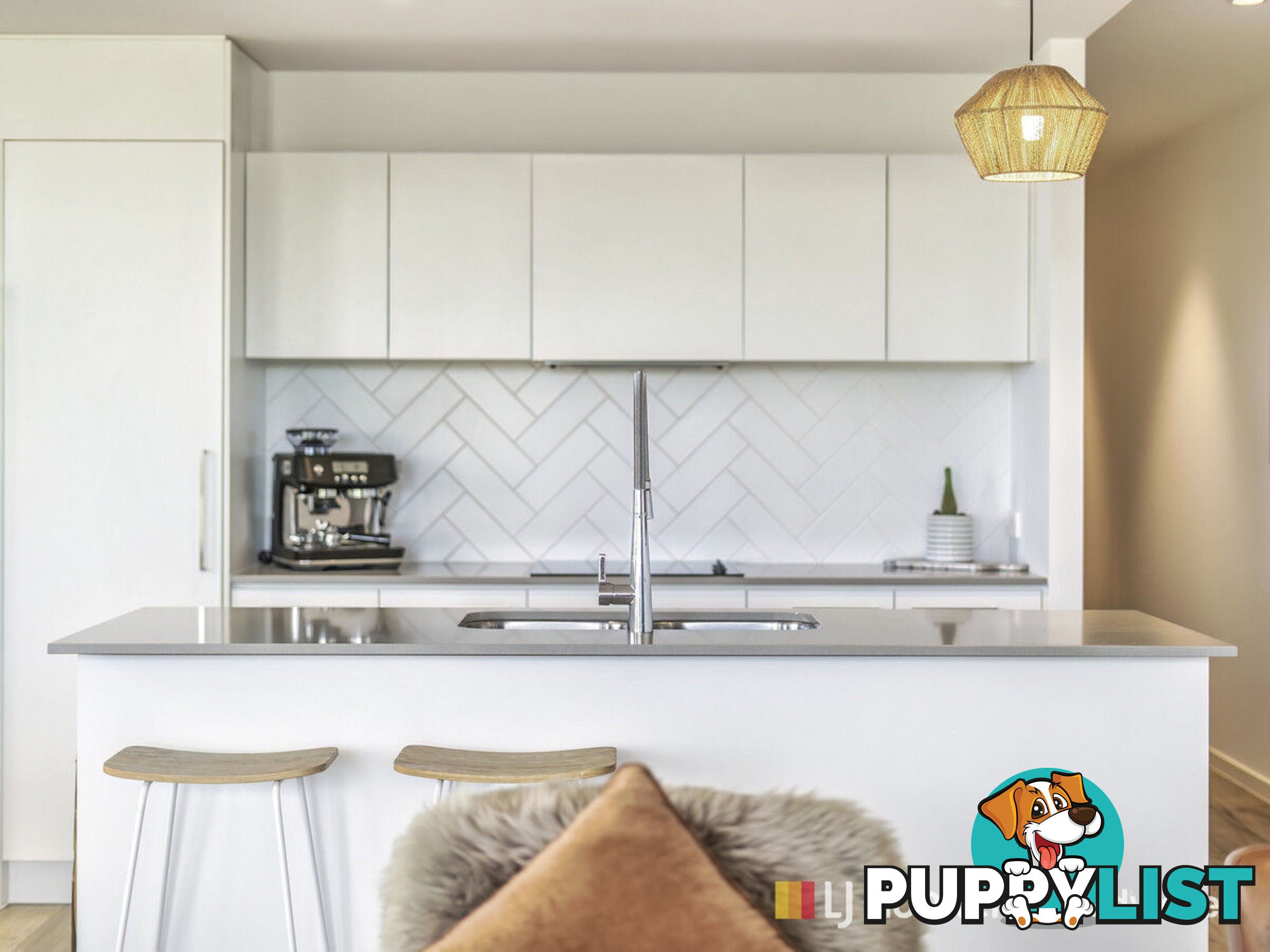 5/8 Bath Street LABRADOR QLD 4215
