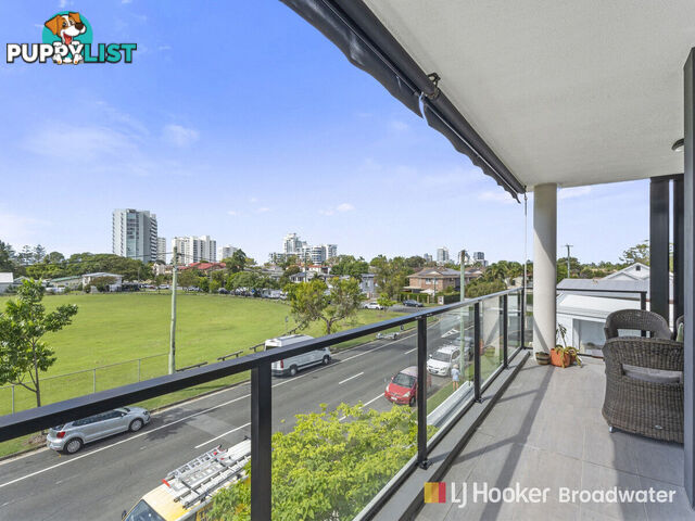 5/8 Bath Street LABRADOR QLD 4215