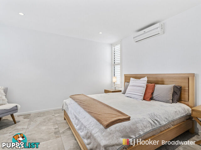 5/8 Bath Street LABRADOR QLD 4215