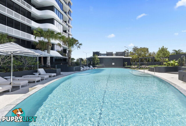 107/180 Marine Parade LABRADOR QLD 4215