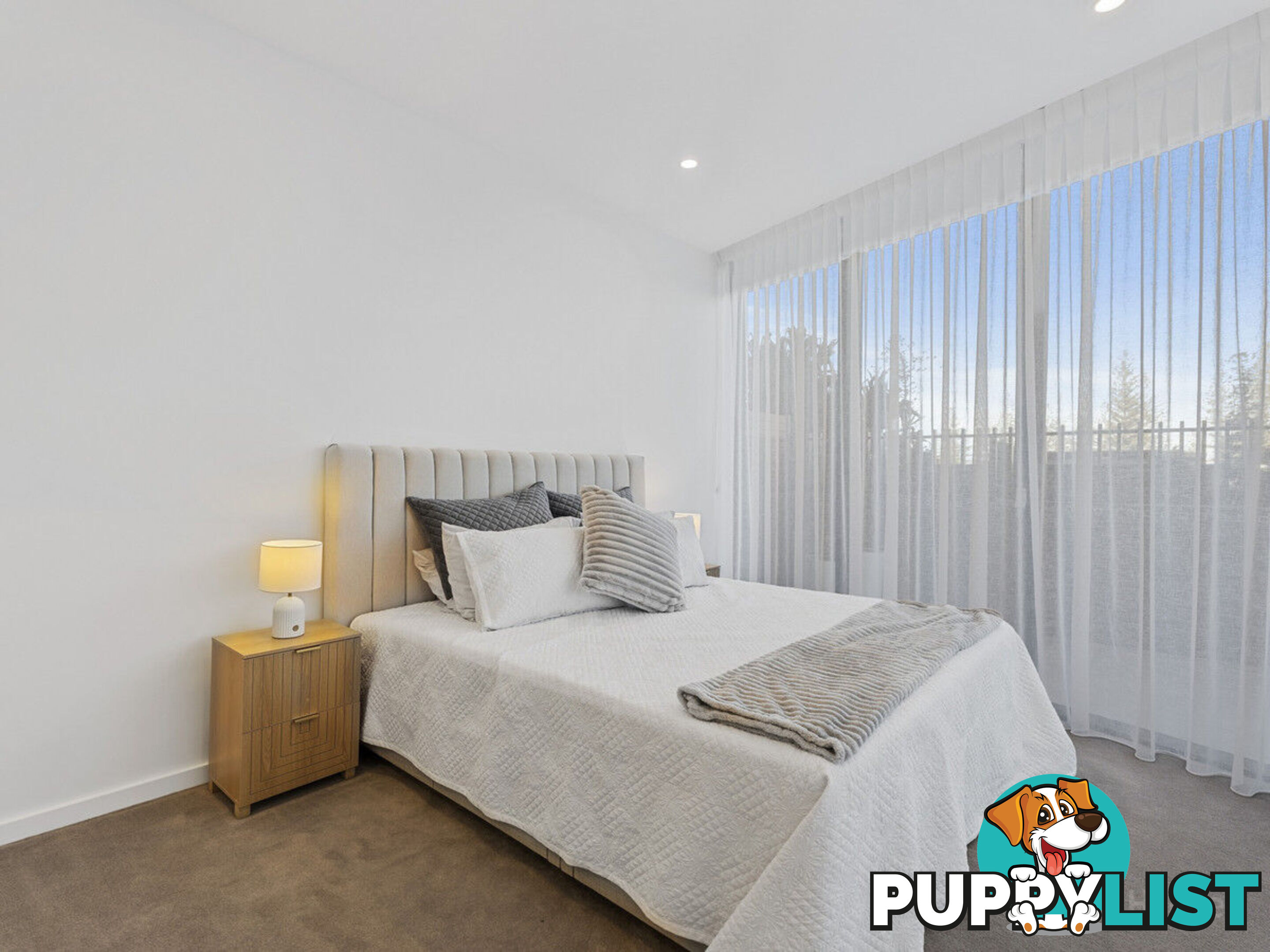107/180 Marine Parade LABRADOR QLD 4215