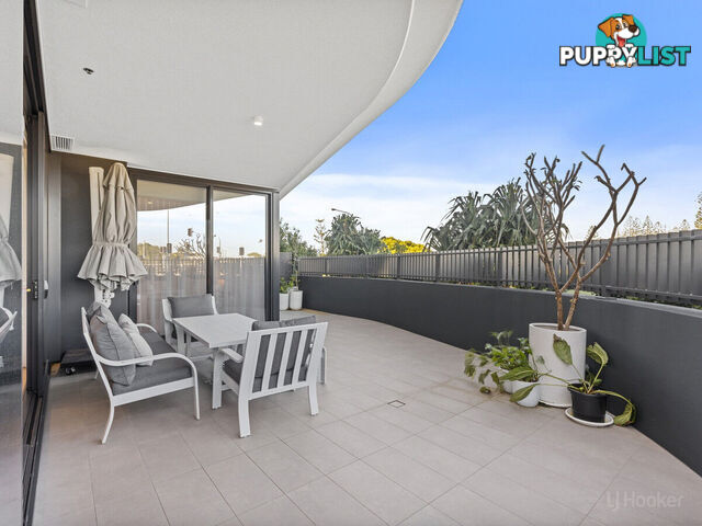 107/180 Marine Parade LABRADOR QLD 4215