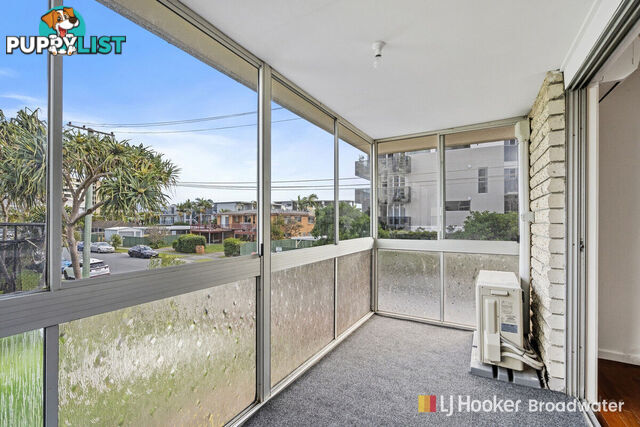 5/6 Imperial Parade LABRADOR QLD 4215