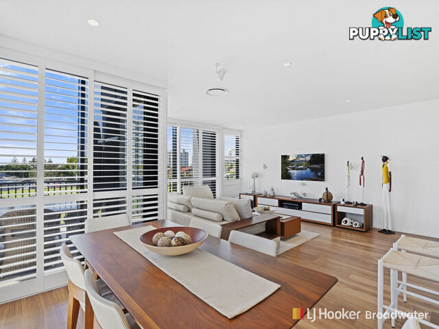 7/8 Bath Street LABRADOR QLD 4215