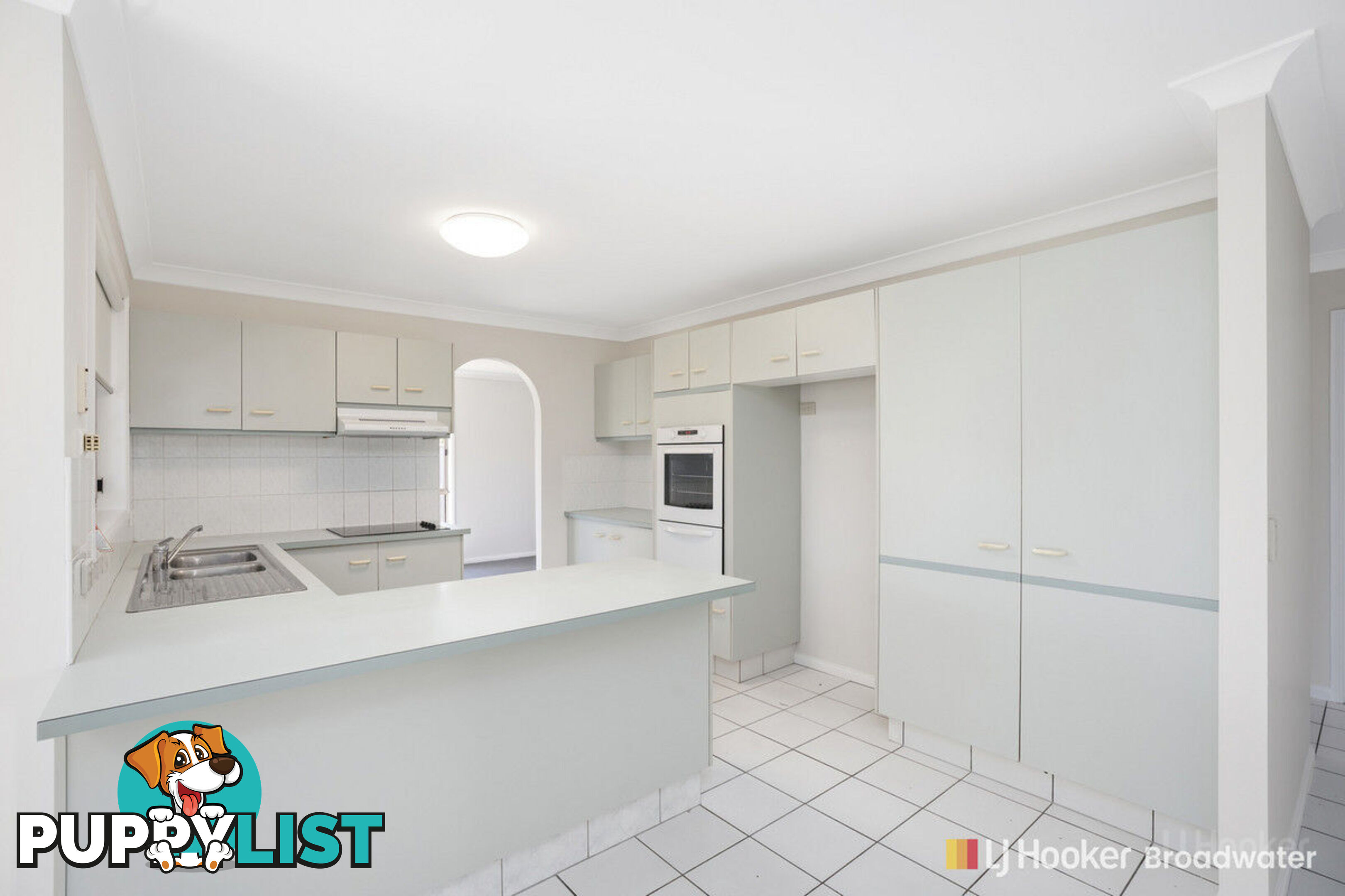 9 Cattleya Court RUNAWAY BAY QLD 4216