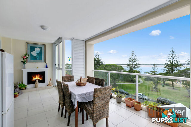 402/212-214 Marine Parade LABRADOR QLD 4215